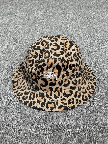 2000s STUSSY Leopard Pattern Bucket Hat