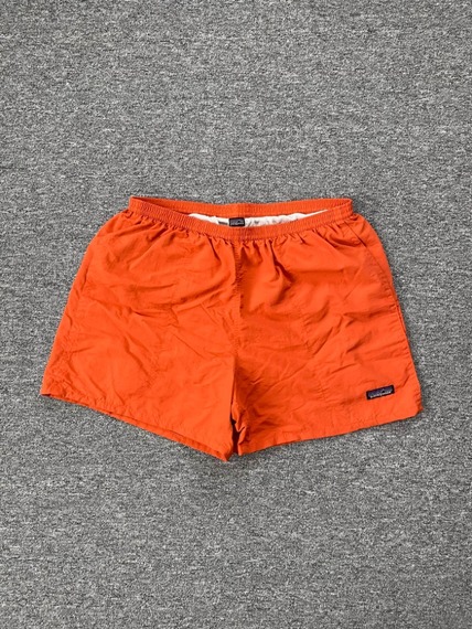 2000s Patagonia Baggies Nylon Shorts 5&quot; Orange L