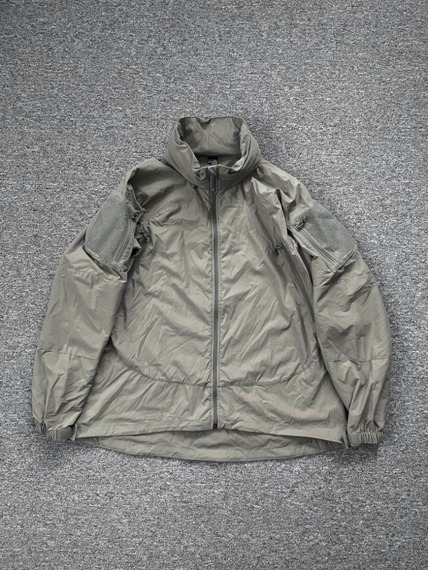 Military Patagonia PCU Level 5 Softshell Jacket XL-R USA Made